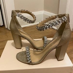 Jewel Badgley Mischka Mayra heels